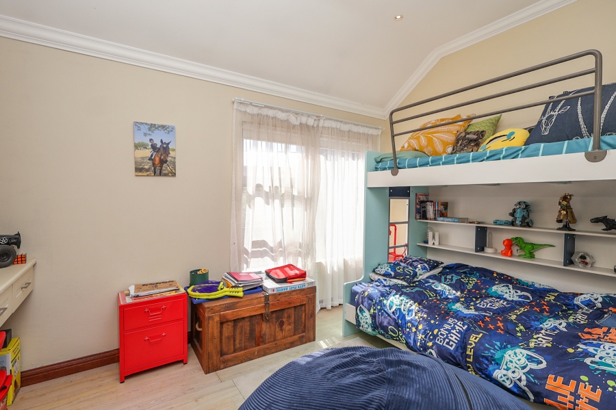 4 Bedroom Property for Sale in The Coves North West